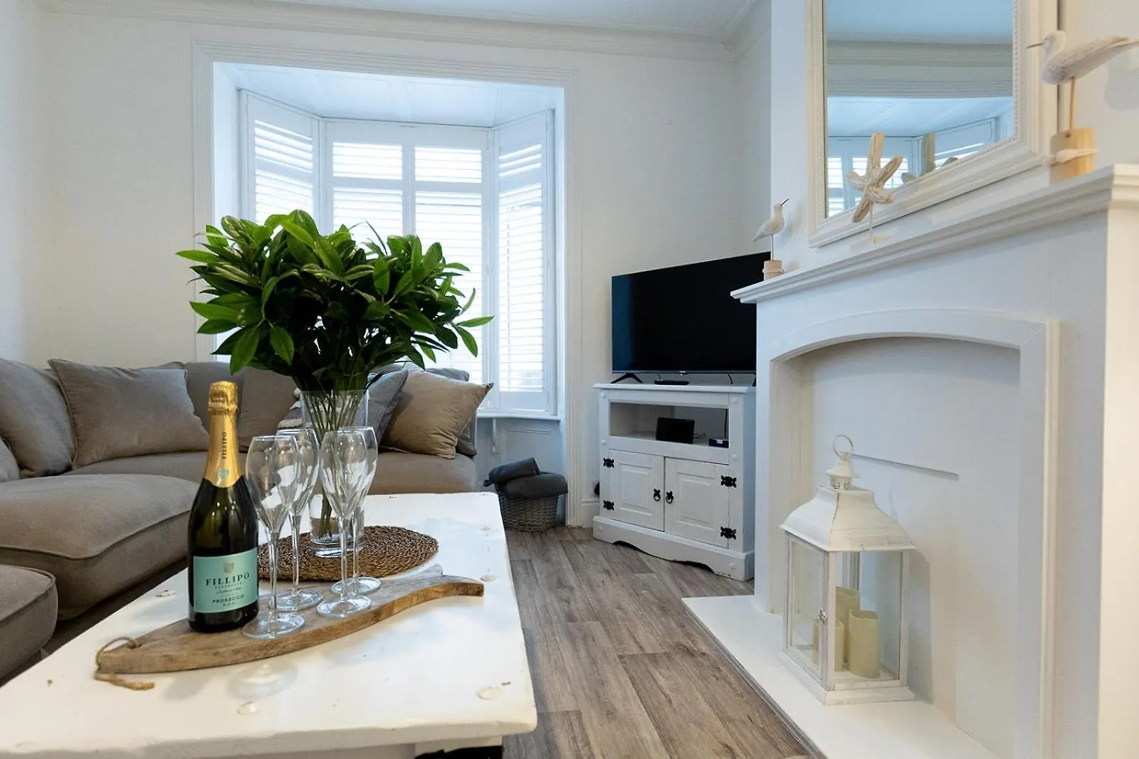 Sea Star - Coastal 3-bed Retreat In The Heart Of *