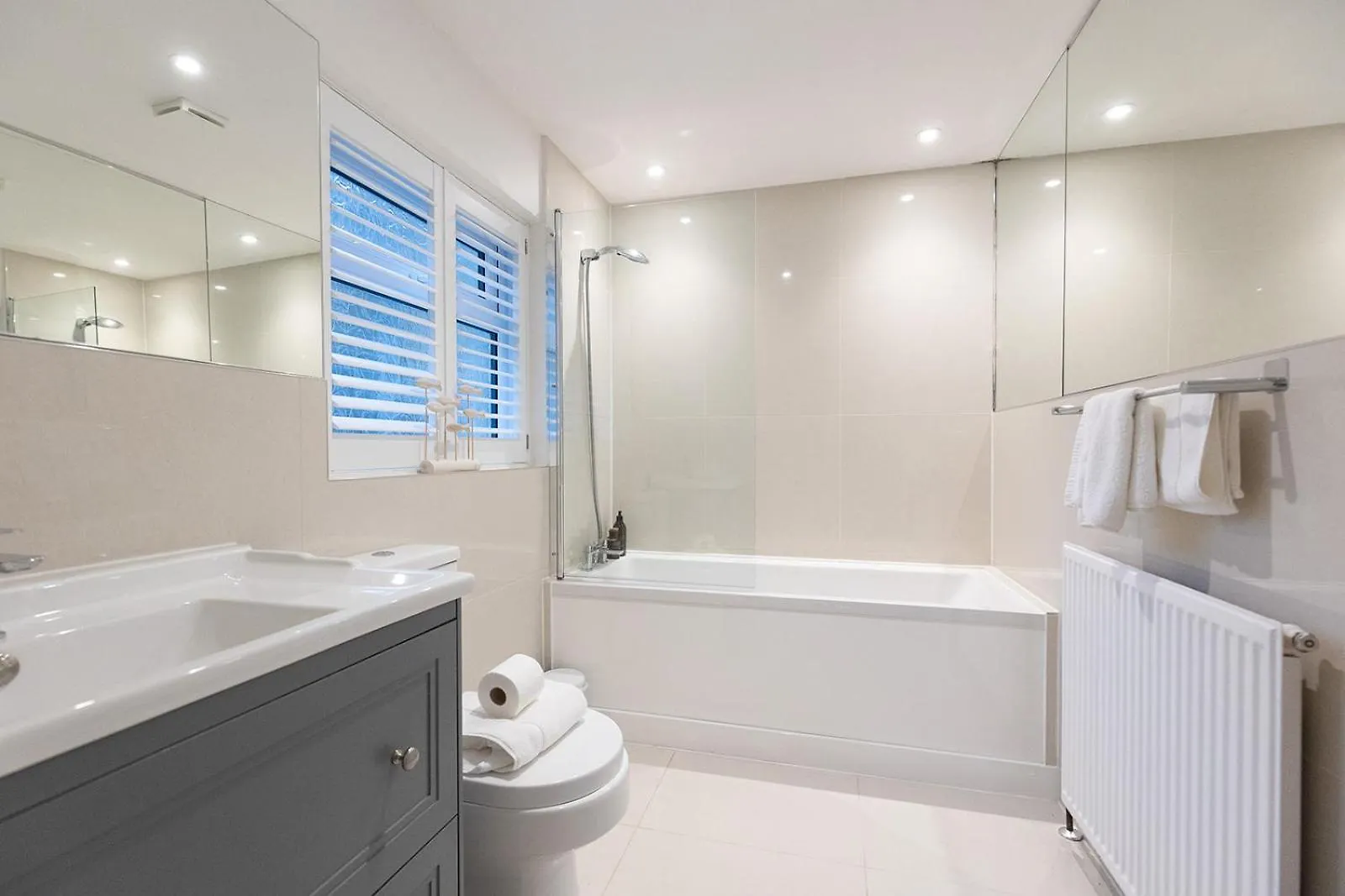 Sea Star - Coastal 3-bed Retreat In The Heart Of *