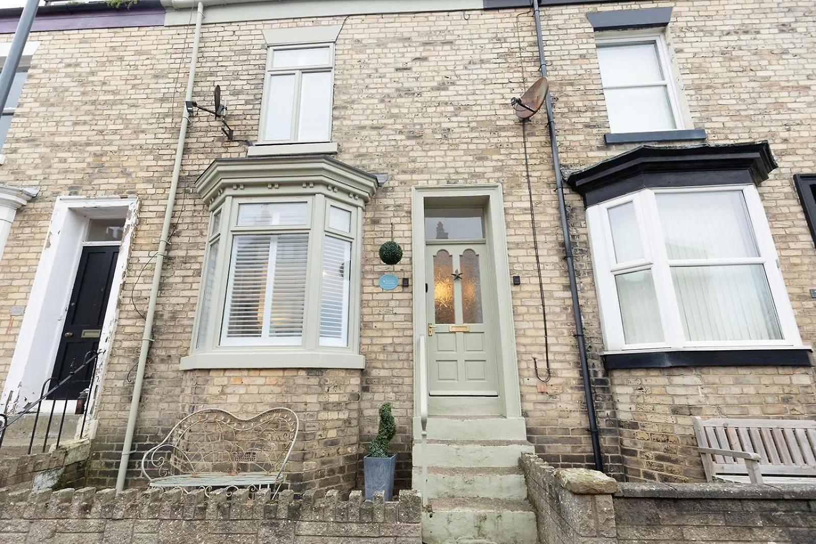 Sea Star - Coastal 3-bed Retreat In The Heart Of * Whitby