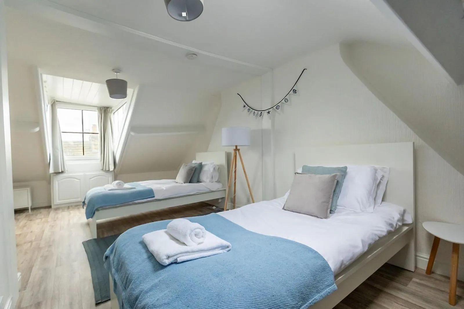 Sea Star - Coastal 3-bed Retreat In The Heart Of Holiday home Whitby