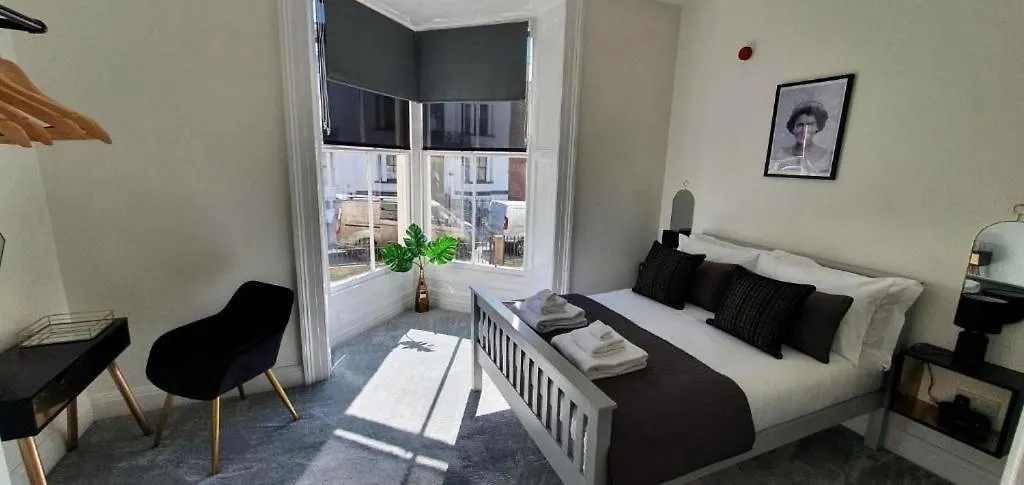 House Retreat Apartment Whitby