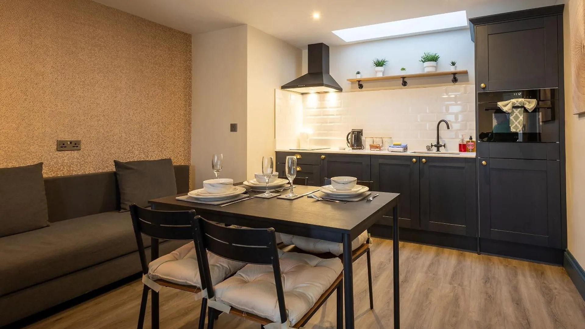 Apartment Le Mini Metro - Ground Floor *