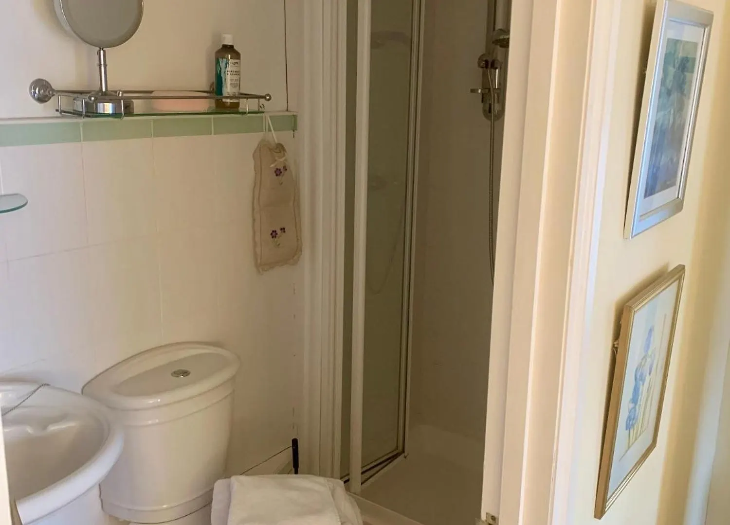 Abbey And Esk Bed & Breakfast Whitby