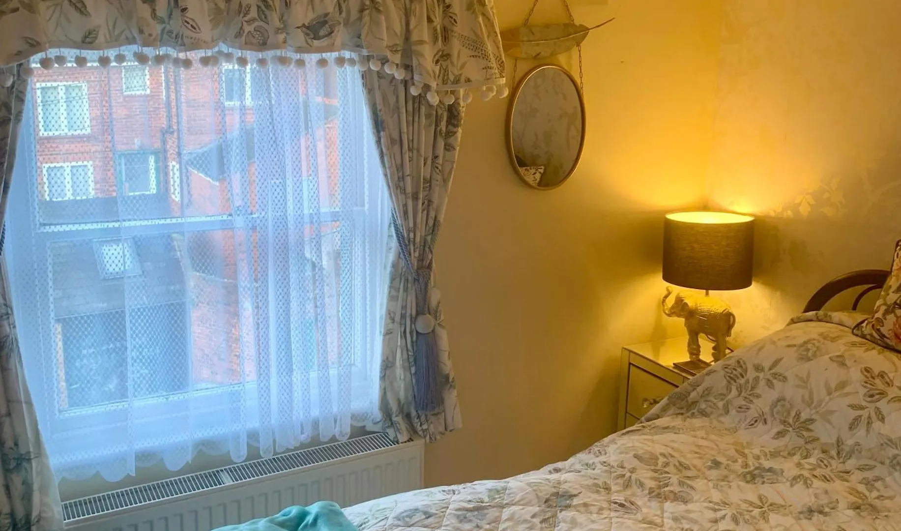 Bed & Breakfast Abbey And Esk *