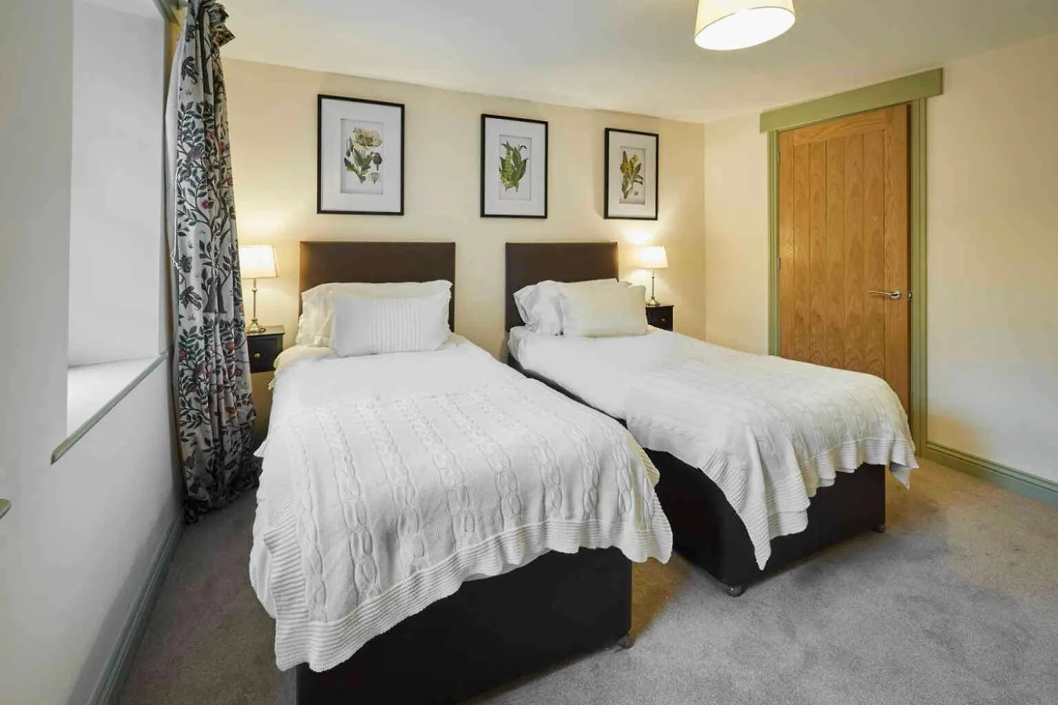 Apartment Host & - St Mary's Riverside *