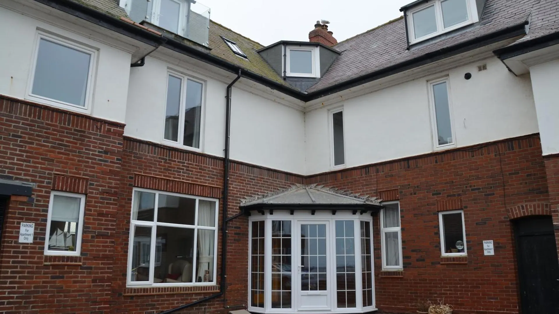 Seaview Apartment Whitby