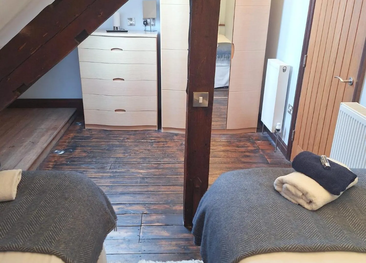 Seaside Loft Abbey Views With Parking Apartment Whitby