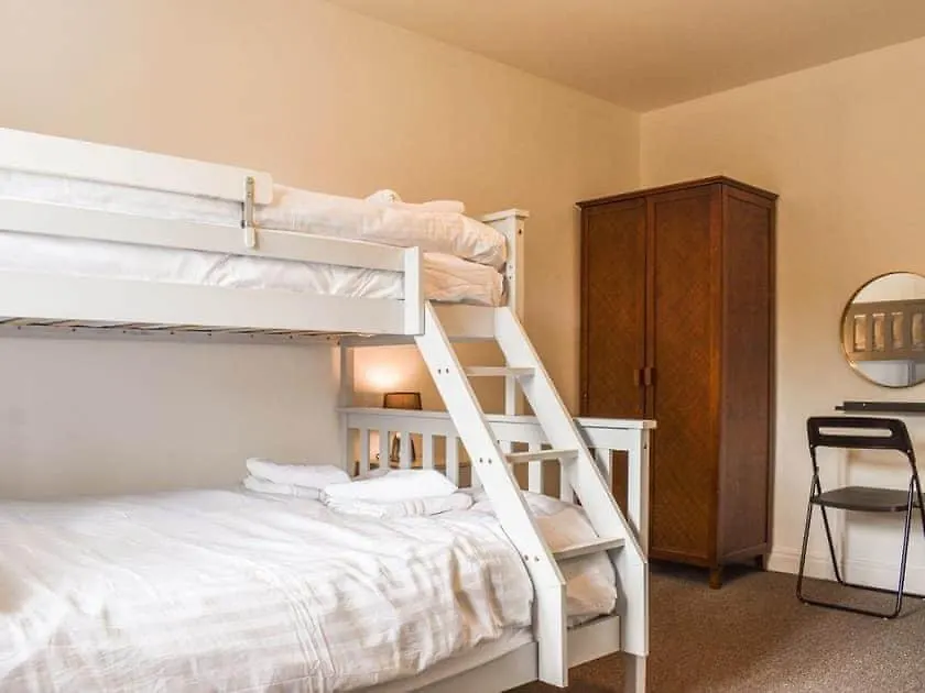 Vale Head Apartment *