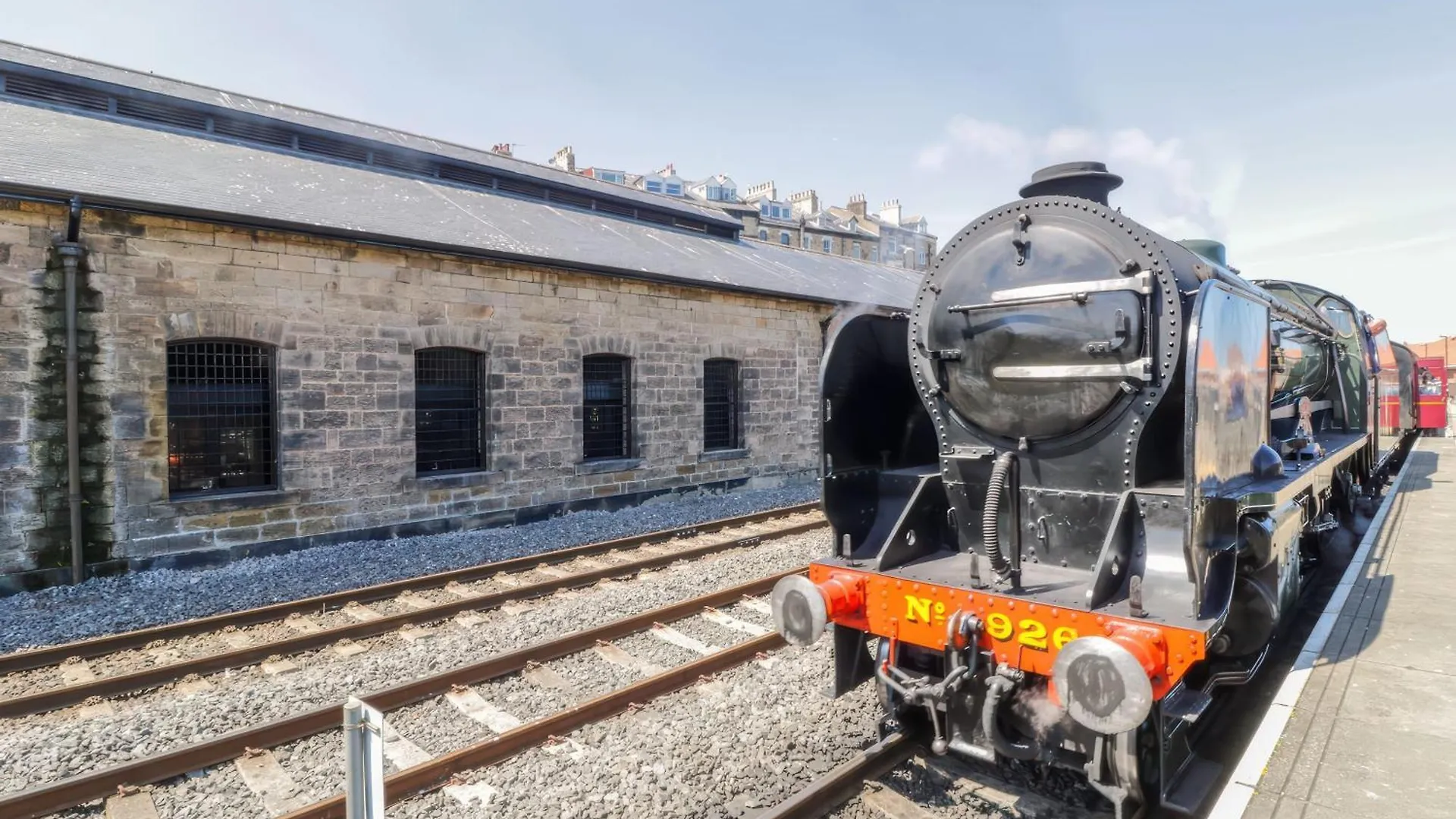 Duchess Of Hamilton Engine Shed 公寓