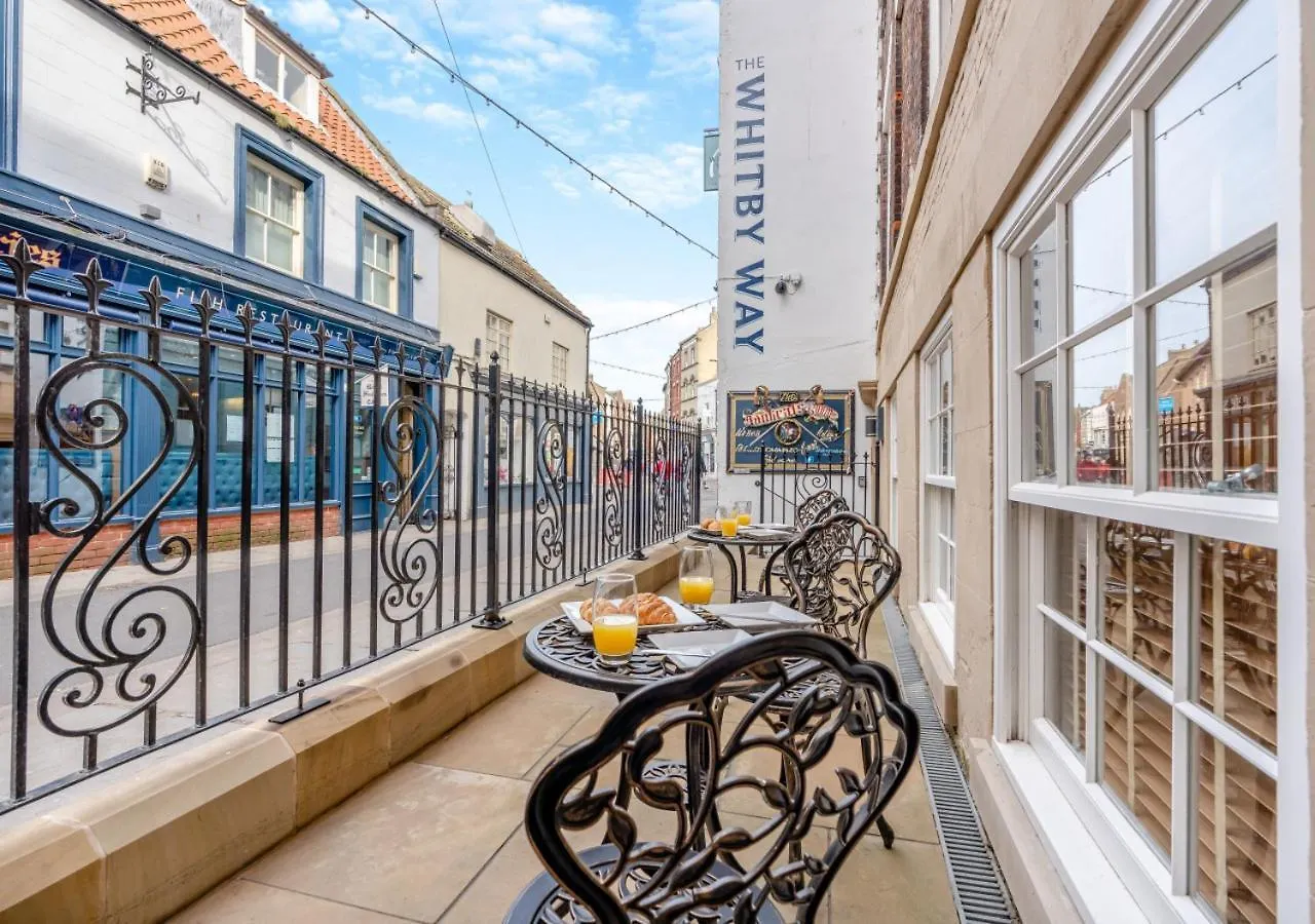 Apartment The Admirals - *