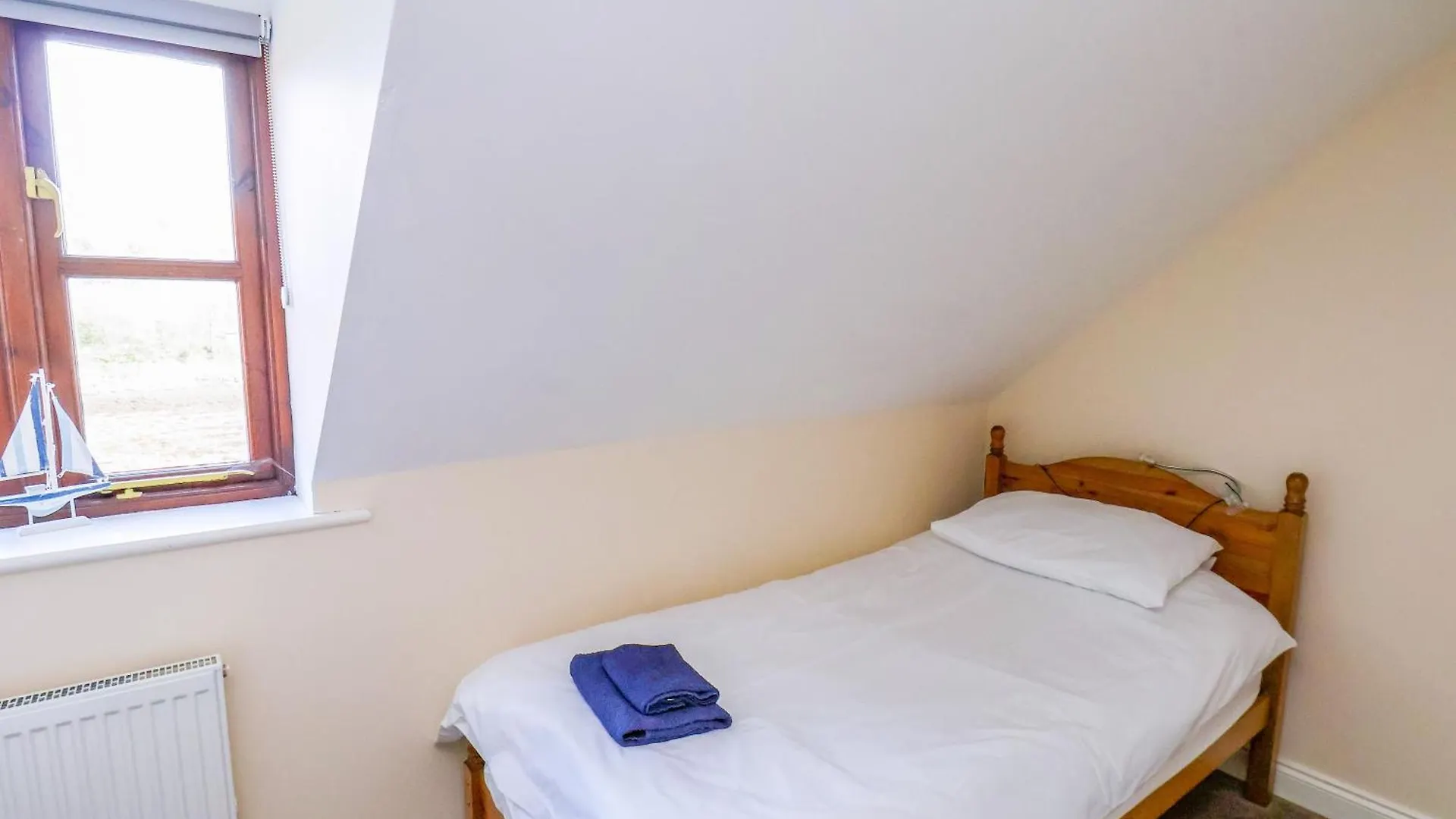 No 18 Riverside Walk Kingfisher Holiday home Whitby