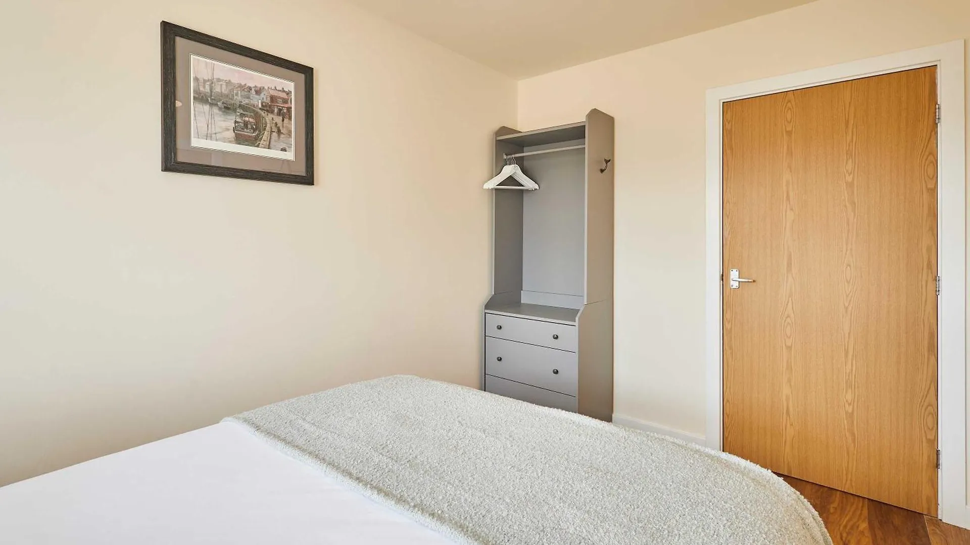 Apartment Host & - Benedictine Suite, Flat 9 *