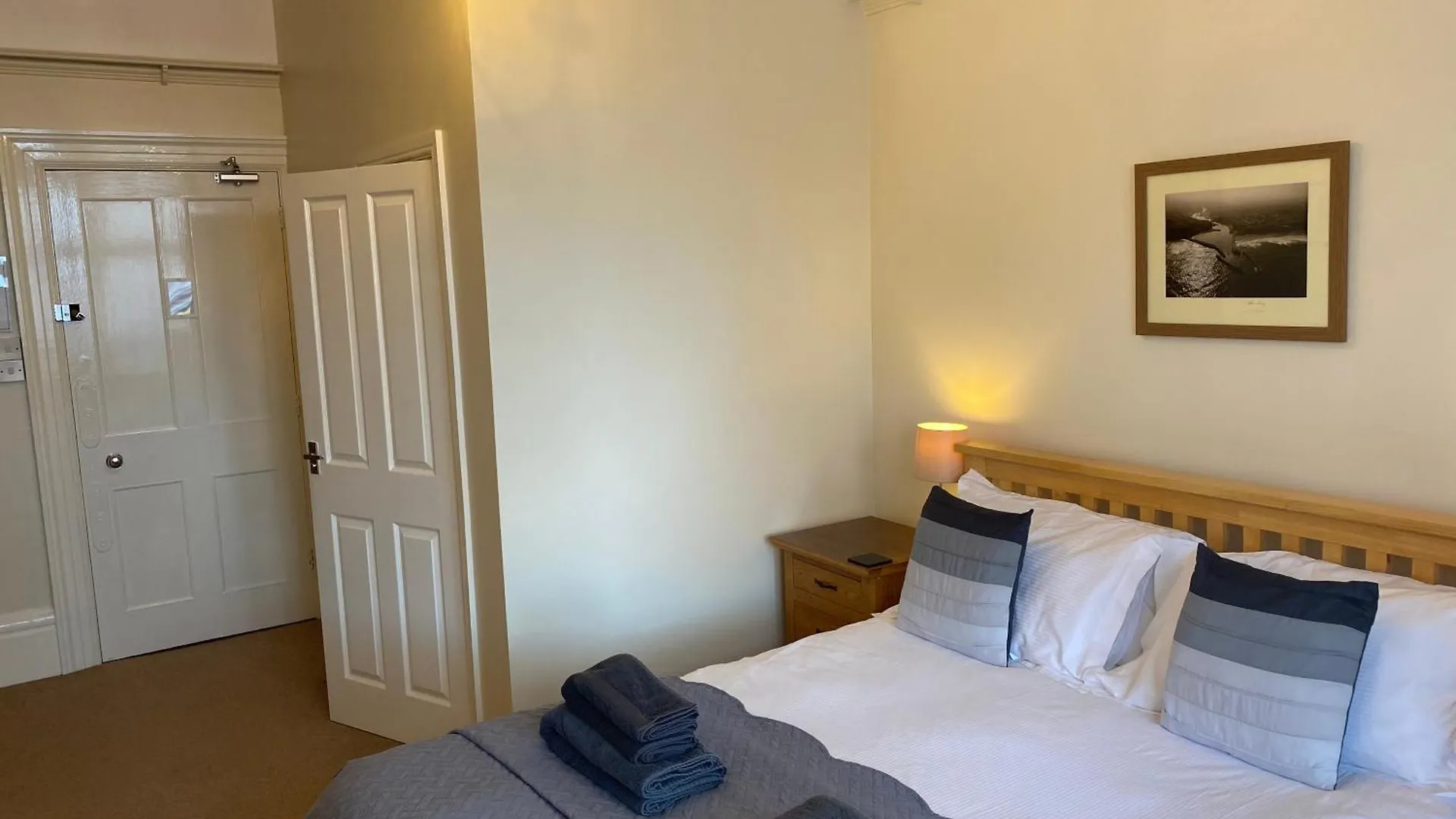The Whalebone Arch Guest house 3*