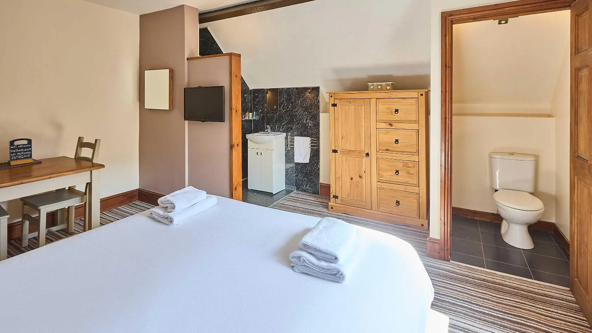 Pensjonat Rylstone Mere 3*