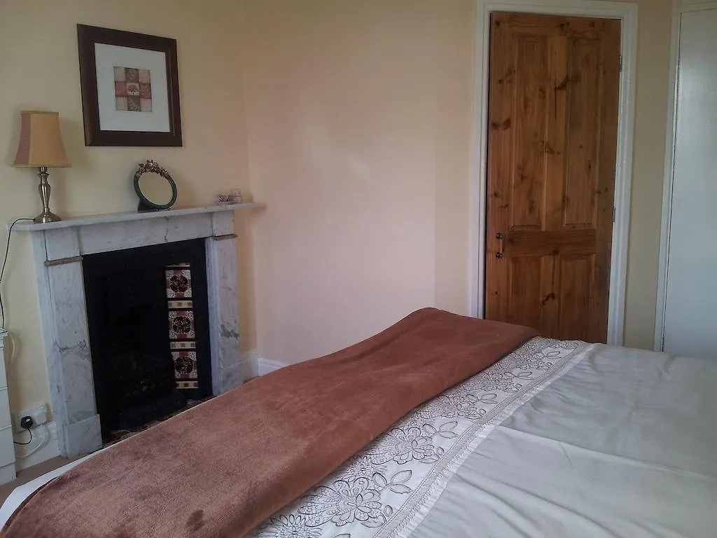 Bed & Breakfast Elm Grove 2*