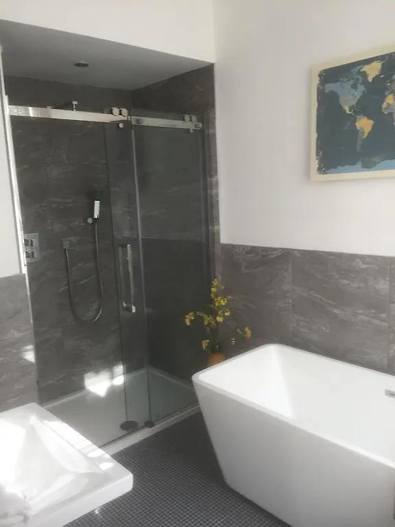 Sandpiper House Affittacamere 4*
