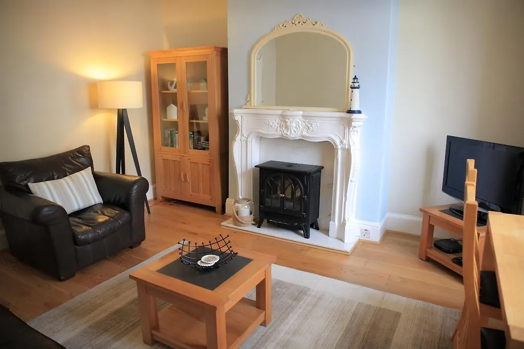 Elizabeth House Pensionat 2*