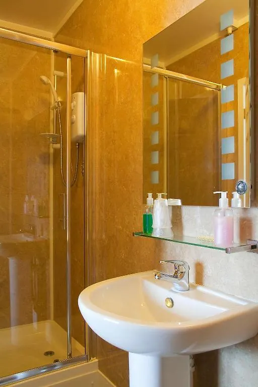 The Seacliffe -