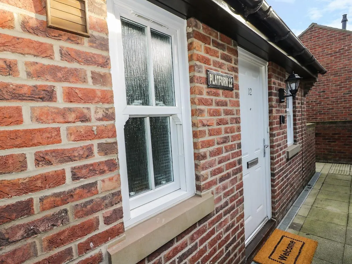 Platform 12 Holiday home