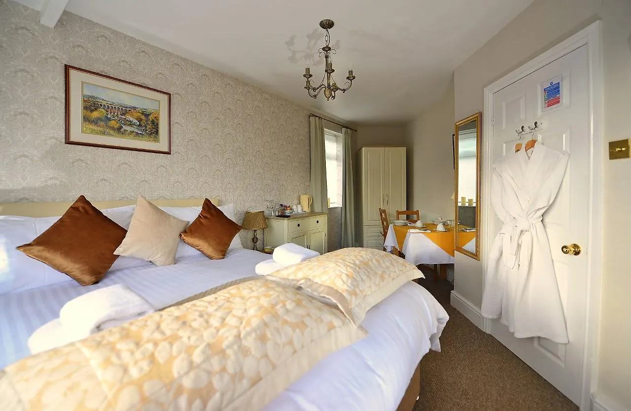 Glen View Bed & Breakfast *