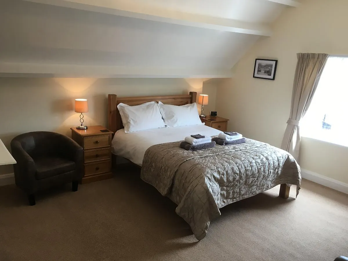 The Whalebone Arch Guest house