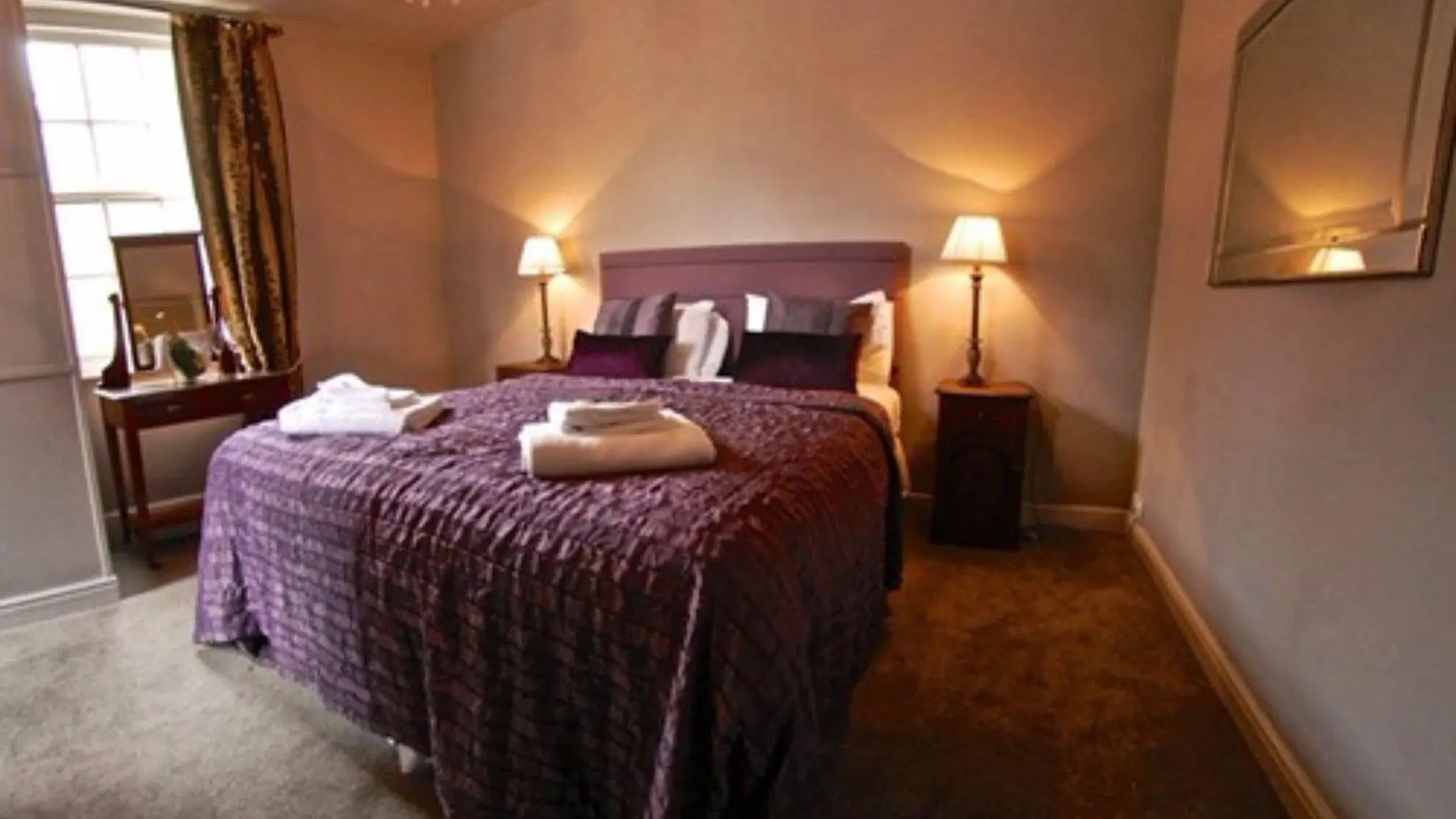 Hotell White Horse & Griffin 3*