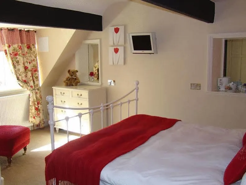 Mallyan Spout Hotel 3*