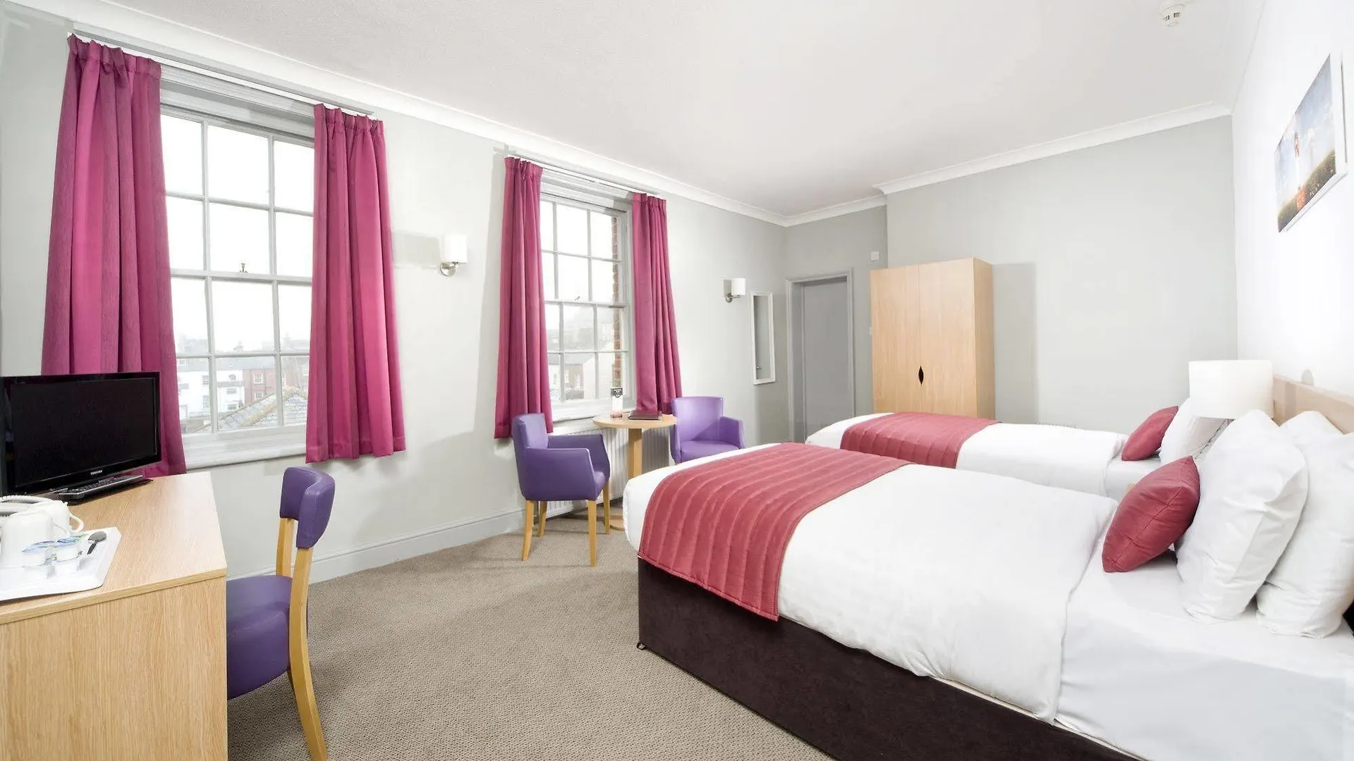 Royal 3* Whitby