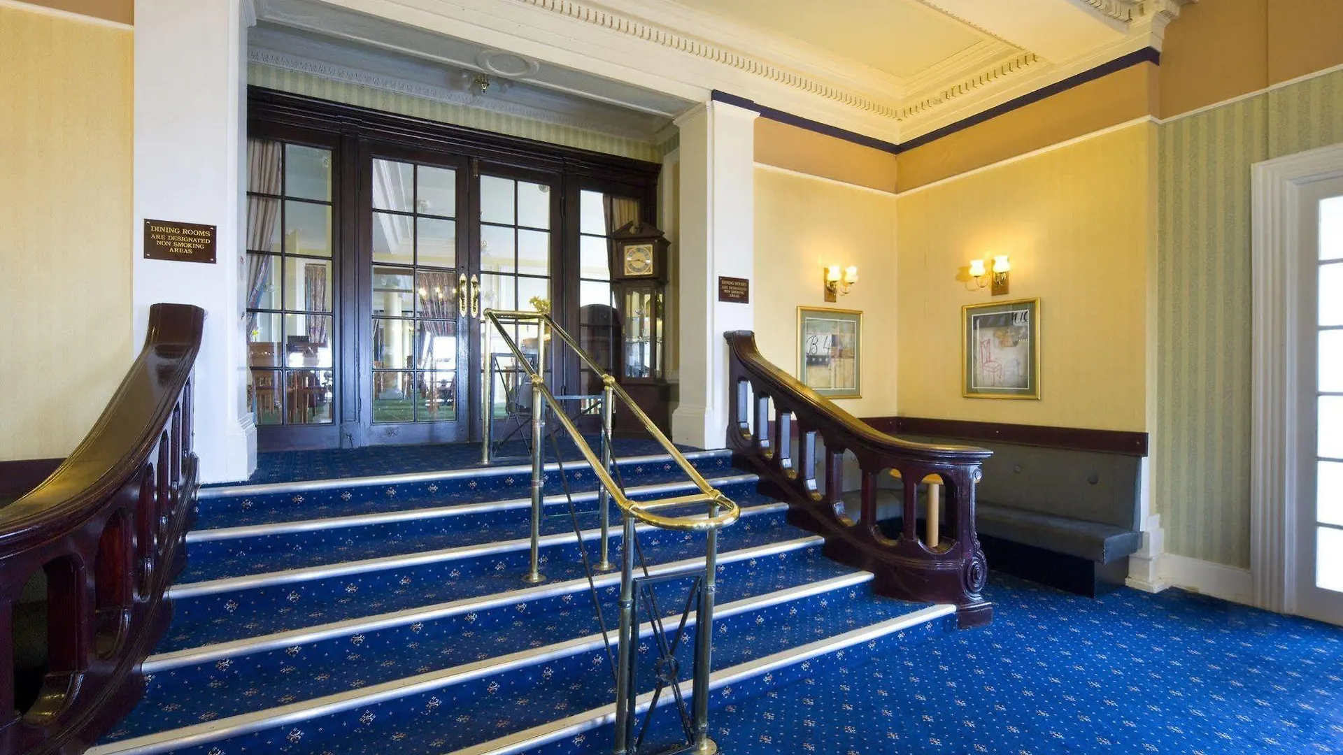 Hotel Royal