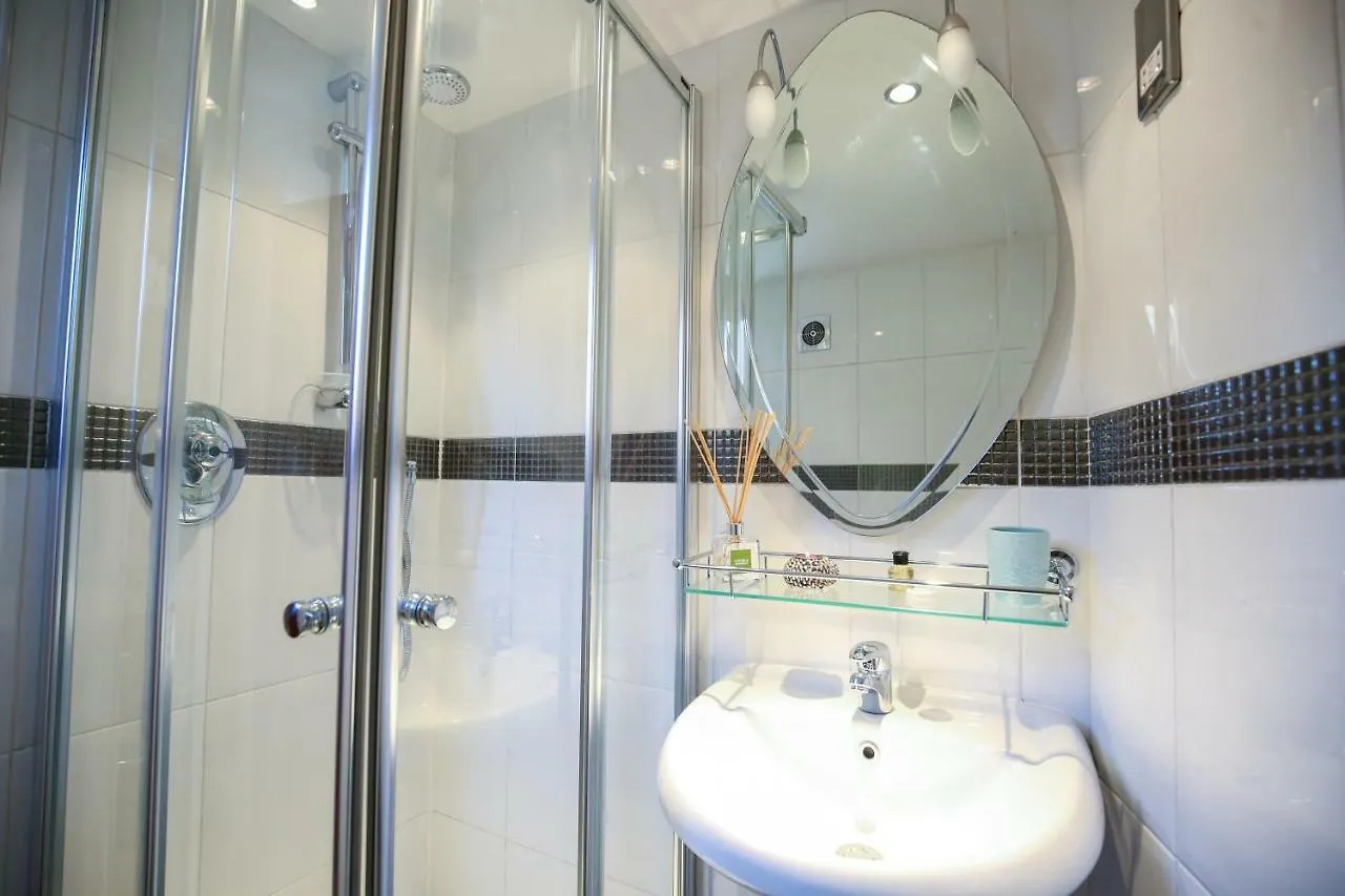 Cobbleview Guest house