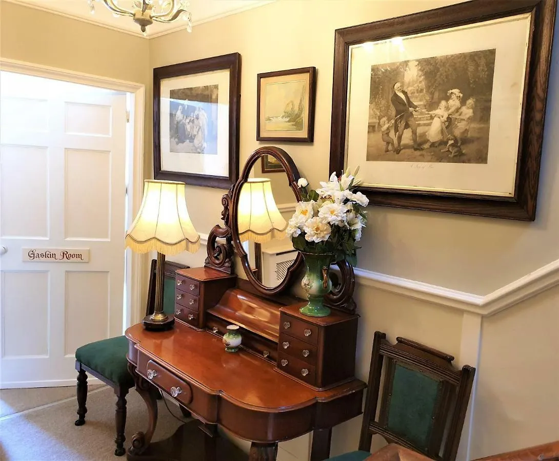 Saint Hilda's House 5* Whitby