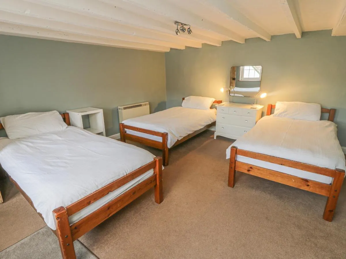 The Captain's Hideaway Holiday home *