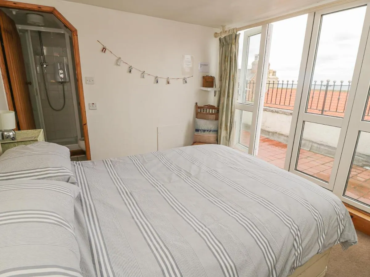The Captain's Hideaway Holiday home *