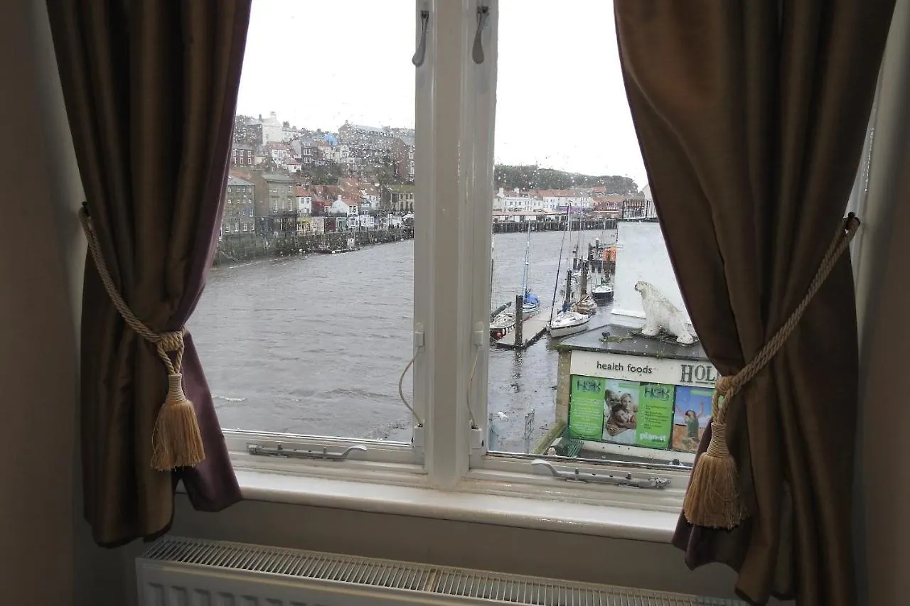 The Dolphin Locanda 3*
