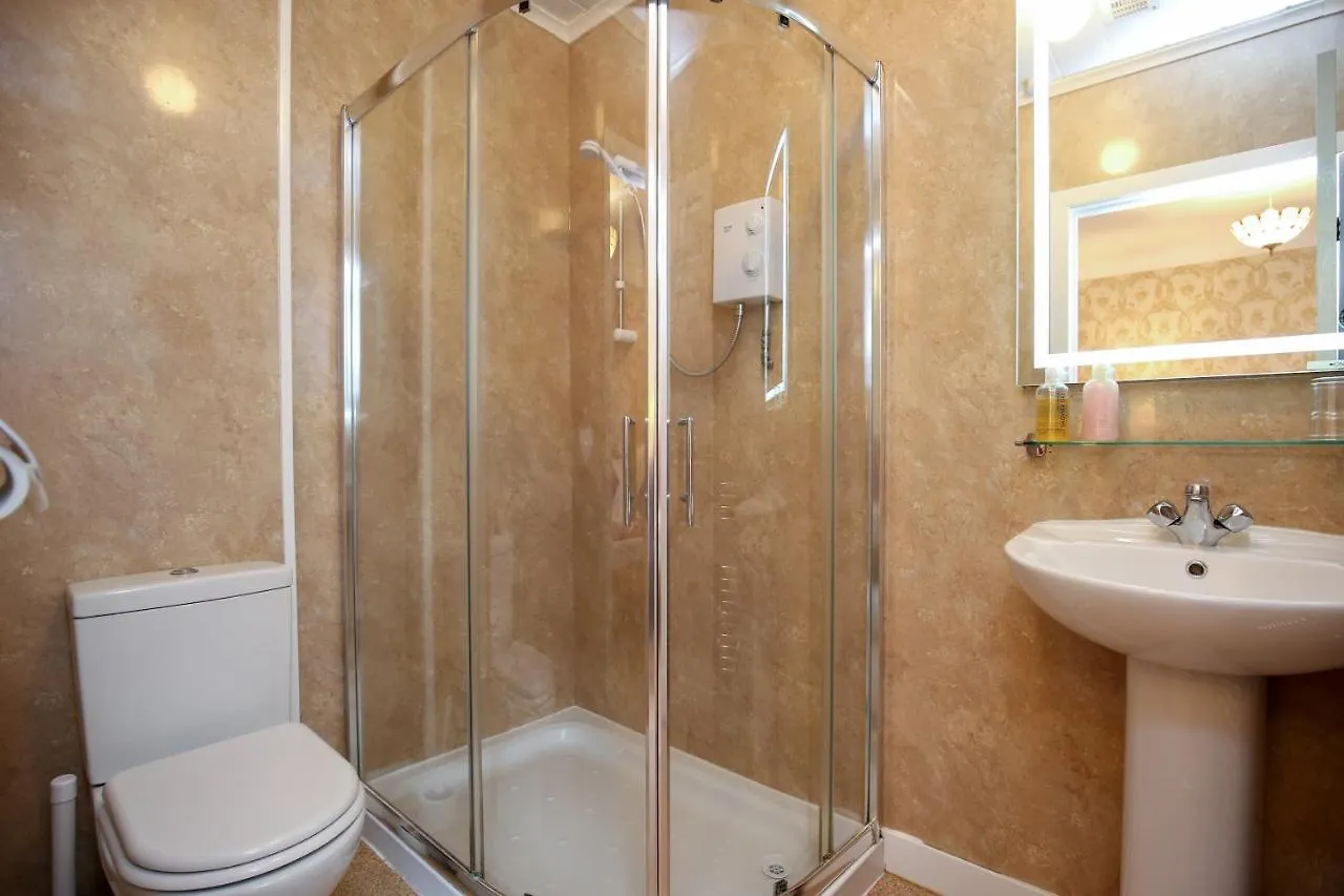 The Seacliffe - 4* Whitby