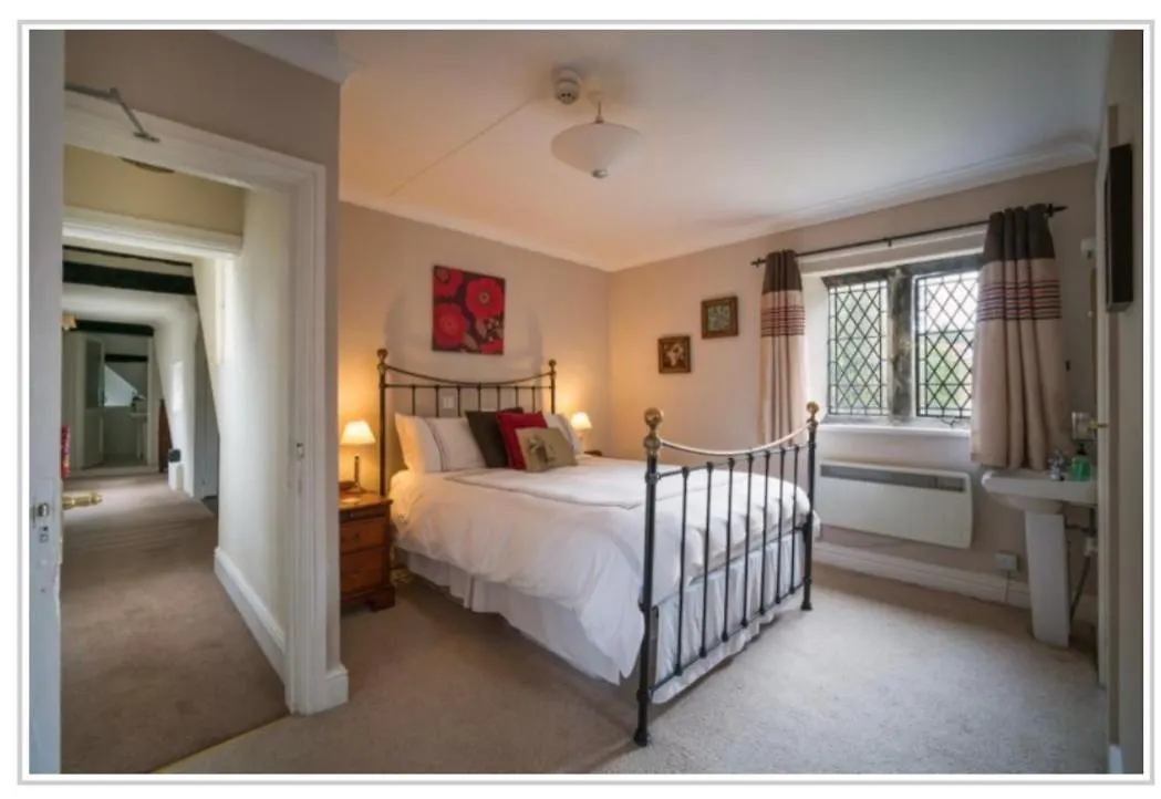 Thorpe Hall Bed & Breakfast *