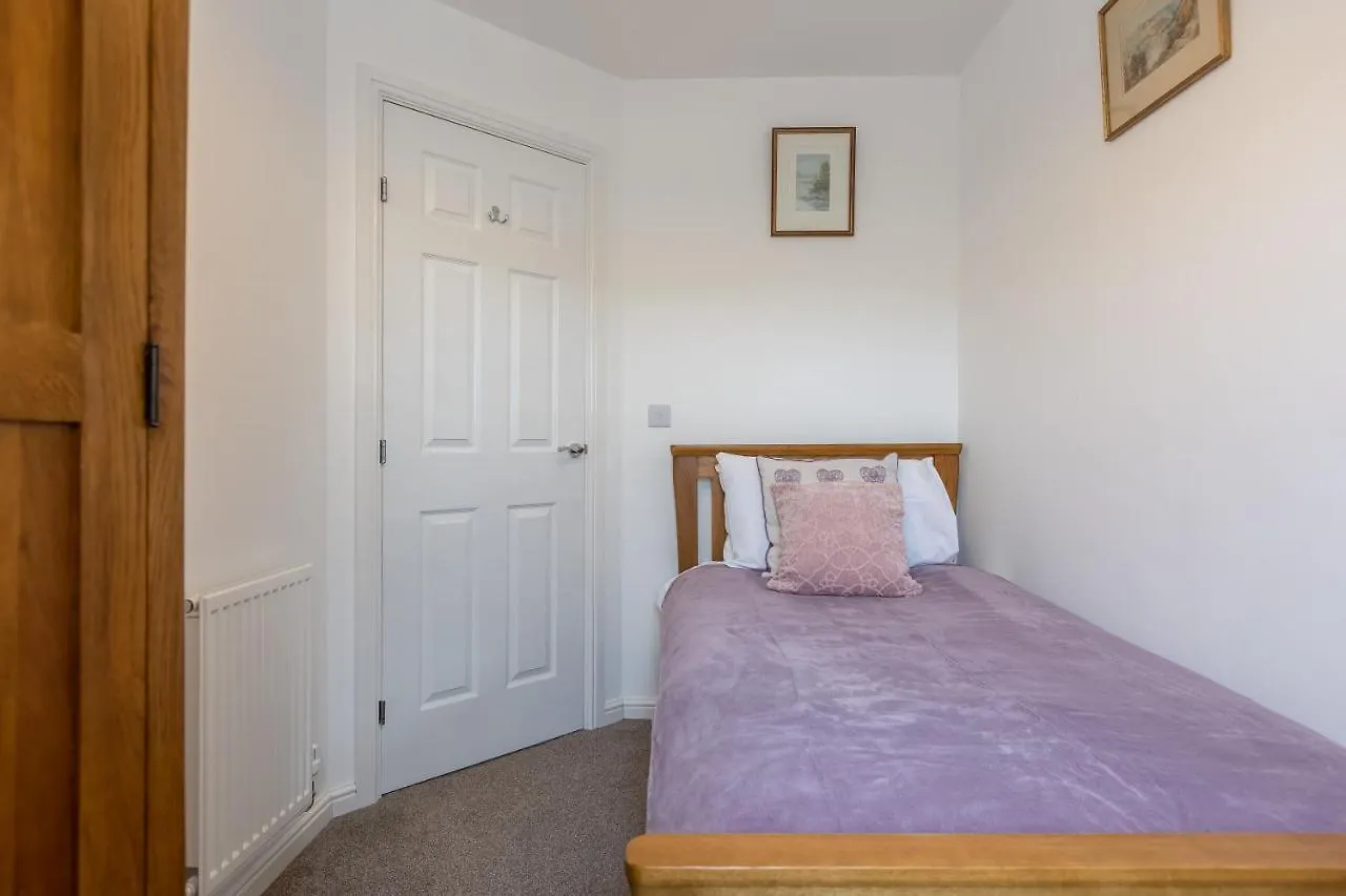 Arundel - Luxurious, Homely & Dog Friendly With Parking *