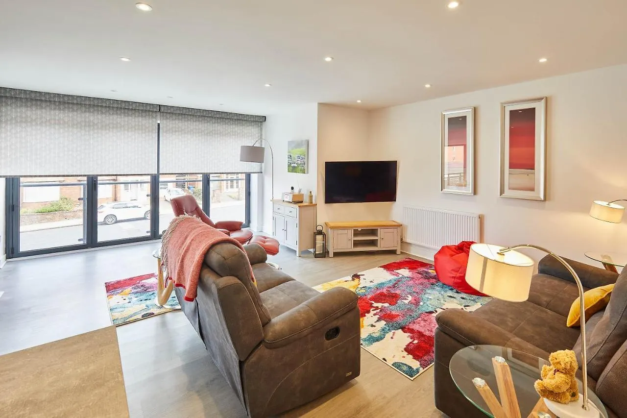 Host&stay - Even Keel * Whitby
