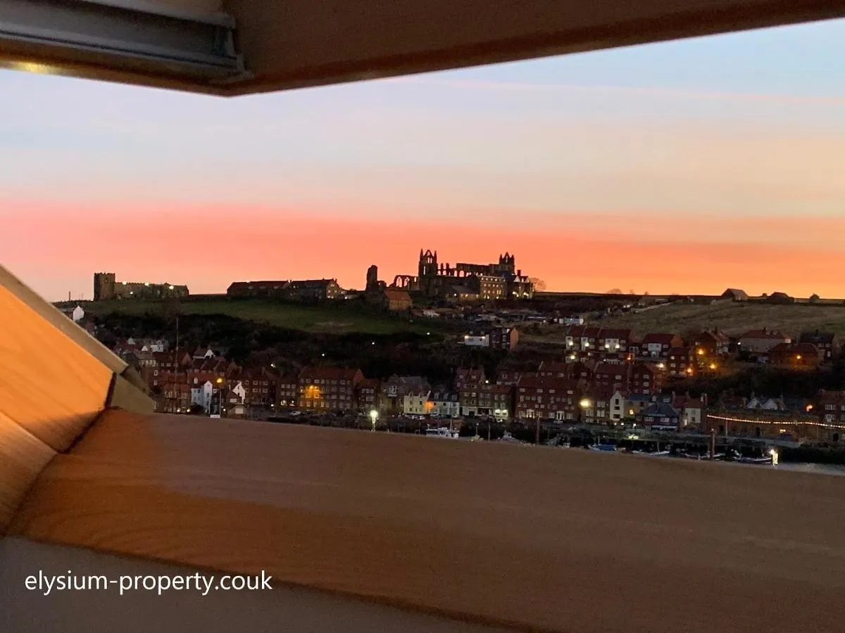 Elysium Holiday Lets - Elysium House, Gorgeous Victorian Townhouse In Central * Whitby
