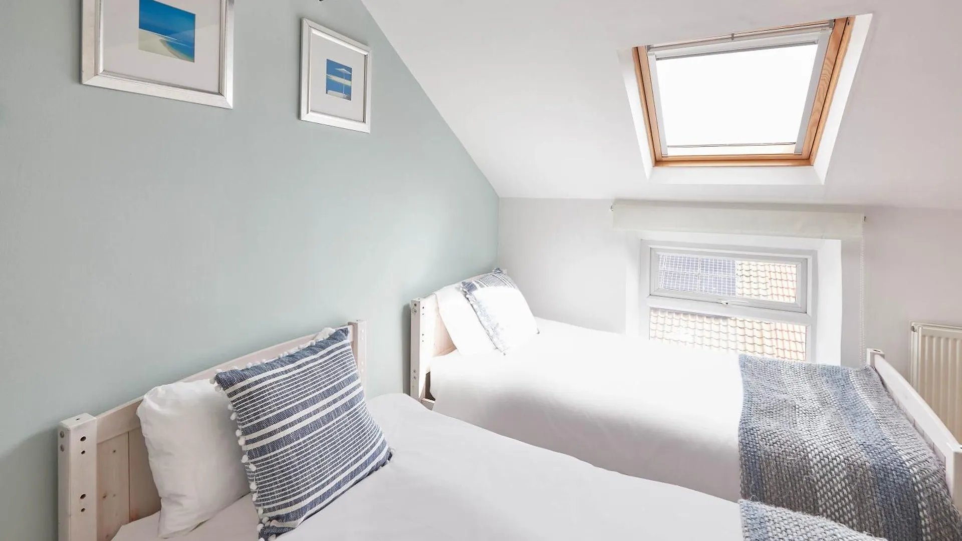 Elysium Holiday Lets - Elysium House, Gorgeous Victorian Townhouse In Central