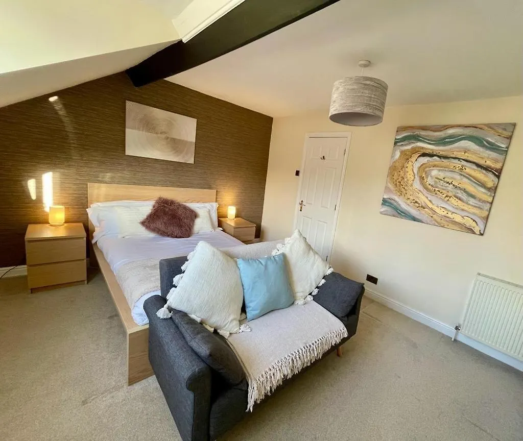 Elysium Holiday Lets - Elysium House, Gorgeous Victorian Townhouse In Central