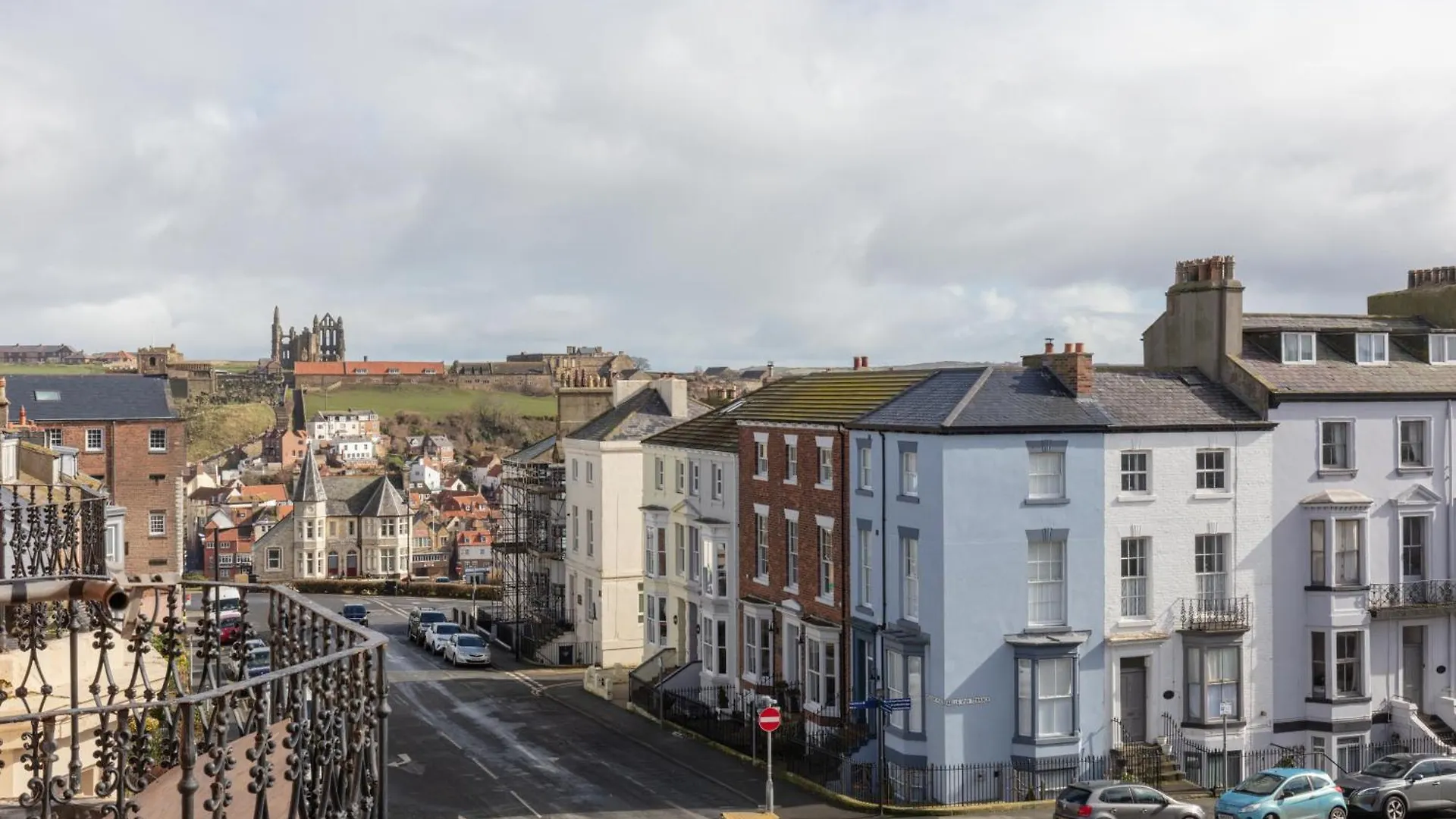 Abbey Terrace - Free Parking *