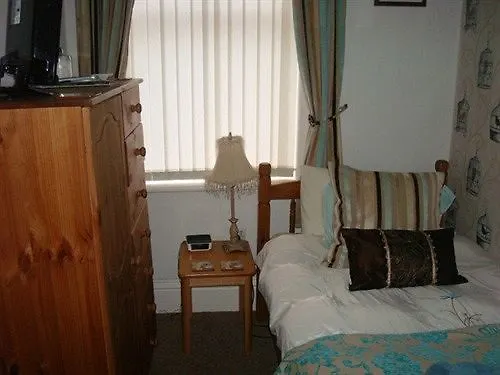 Esklet Hotel