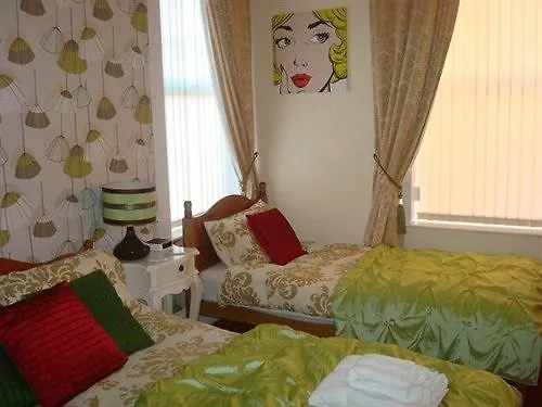 Esklet Hotel 4*