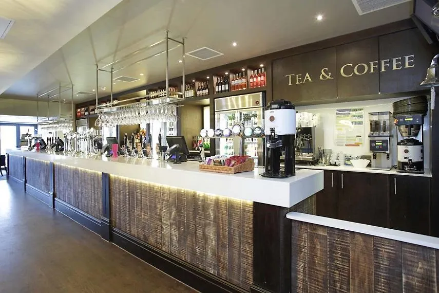 Hotel The Angel Wetherspoon